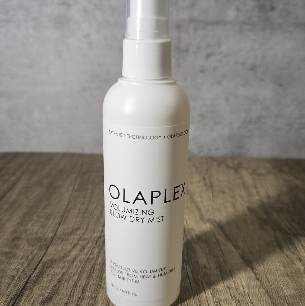 Olaplex Volumizing Heat Protective Weightless Blow Dry Mist